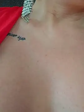 MILFBARBY online show from May 13, 7:15 am
