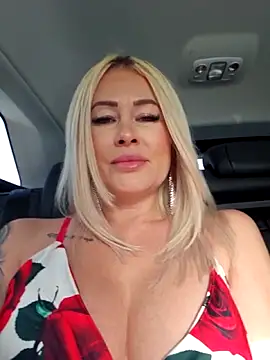 MILFBARBY online show from June 20, 7:02 am