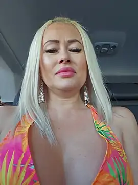 MILFBARBY online show from July 19, 6:22 am