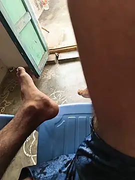 sexyboi505 online show from May 29, 1:11 am