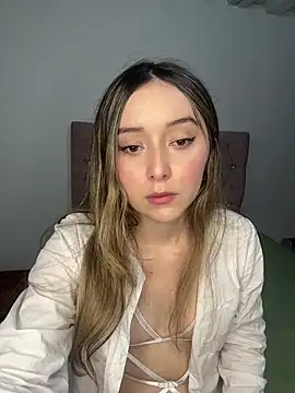 Sarisloves online show from May 26, 12:31 am