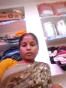 CHANDNi 700 online show from July 17, 3:42 pm