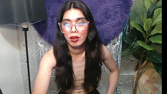 RoseAmarie online show from June 15, 7:13 pm