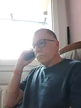 Snapshot of NextAct92 chatting on June 17, 3:50 am NextAct92 online show from June 17, 3:50 am