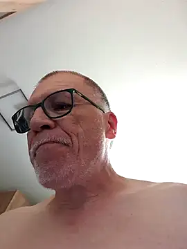 Snapshot of NextAct92 chatting on June 25, 1:05 pm NextAct92 online show from June 25, 1:05 pm