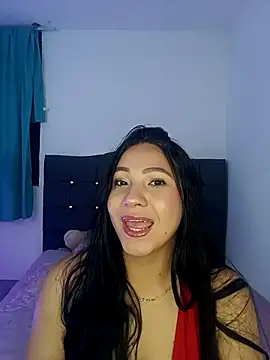 Snapshot of Maddy_Miller_ chatting on May 13, 3:46 am Maddy Miller online show from May 13, 3:46 am