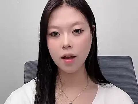 Louise59  online show from May 19, 4:41 am