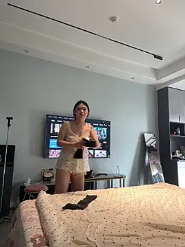 shuyuanli445 online show from May 24, 8:25 am