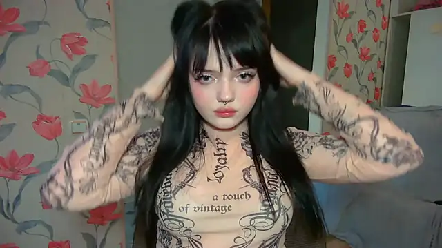DarkxFoxy online show from June 14, 5:36 pm