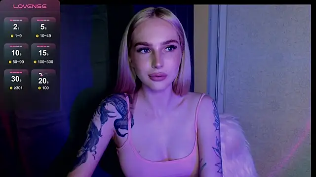MichelleVelour online show from June 5, 5:07 pm