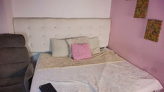 emilly duque online show from June 20, 3:55 am