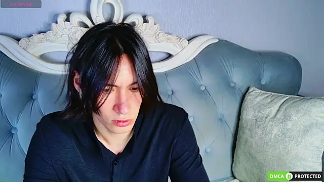 Snapshot of CalvinChapman chatting on June 15, 6:29 pm CalvinChapman online show from June 15, 6:29 pm