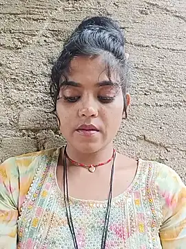 Mahi Love0143 online show from August 3, 3:36 am