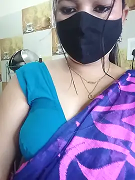 Snapshot of Cute-Sweety chatting on May 31, 4:35 pm Cute-Sweety online show from May 31, 4:35 pm