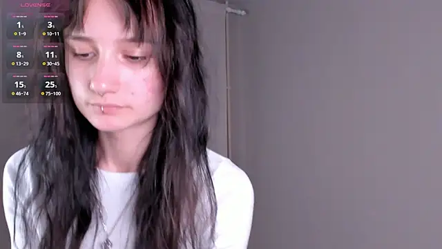 Snapshot of Kira_sloane chatting on May 16, 7:13 pm Kira sloane online show from May 16, 7:13 pm