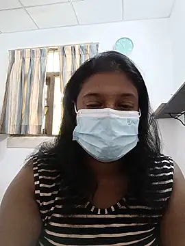 Xbees CT online show from May 21, 6:22 am