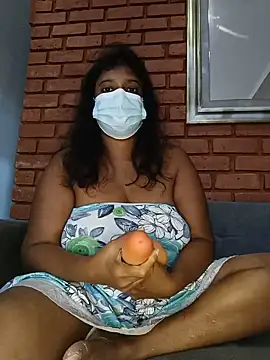Xbees CT online show from June 18, 5:28 am