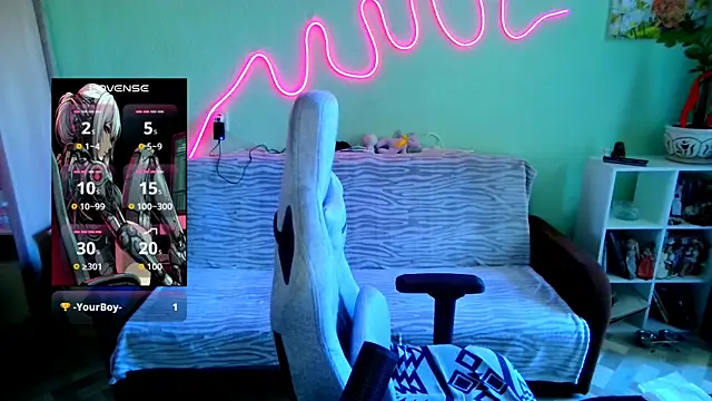 MeLanXolik online show from June 12, 9:51 am