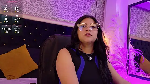 ariana foxx  online show from May 21, 1:30 pm