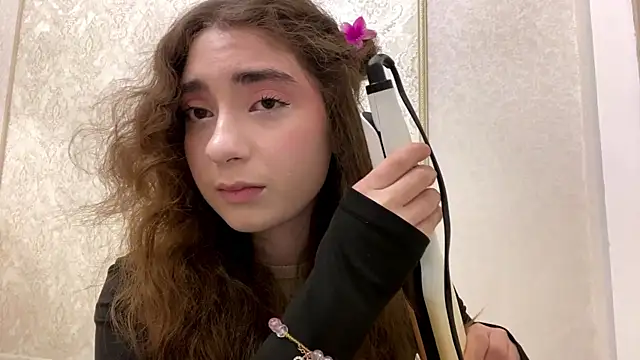 Rosie Sweety online show from May 12, 5:19 pm