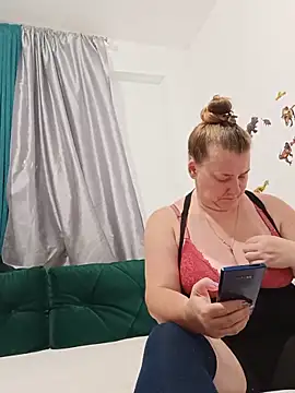 JuliaBestX online show from June 28, 1:12 am