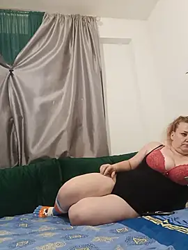 JuliaBestX online show from June 6, 10:48 pm