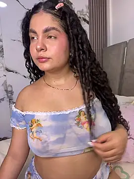 Yassy 11 online show from May 10, 1:20 am