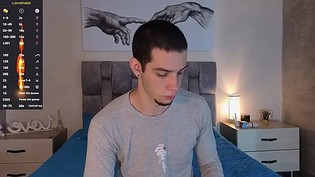 Snapshot of isaacblaze_ chatting on June 3, 3:51 am isaacblaze online show from June 3, 3:51 am
