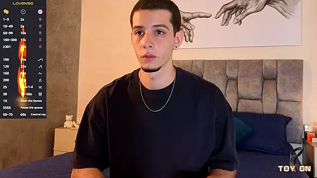Snapshot of isaacblaze_ chatting on June 20, 3:11 am isaacblaze online show from June 20, 3:11 am
