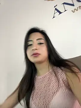 Tabatha 11 online show from May 22, 7:12 pm