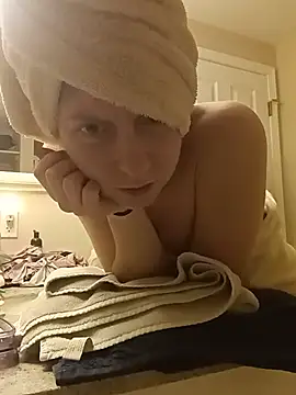 daddys girl333 online show from May 21, 2:09 am