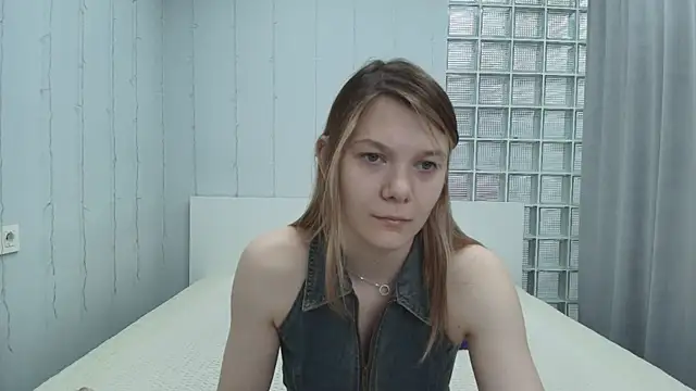 Sunny Sammyy online show from June 3, 1:17 am