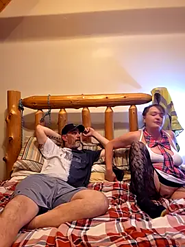 countrycouple7888 online show from May 10, 5:33 am