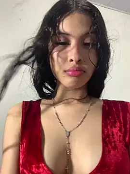 Nayla 19 online show from May 23, 4:00 am