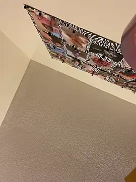 breebabexoxo online show from May 29, 7:47 am