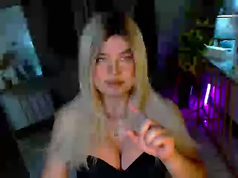 SUCKABLE 21 online show from May 24, 3:28 am