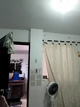 Snapshot of Casandra_inthemorning chatting on June 6, 3:28 pm Casandra inthemorning online show from June 6, 3:28 pm