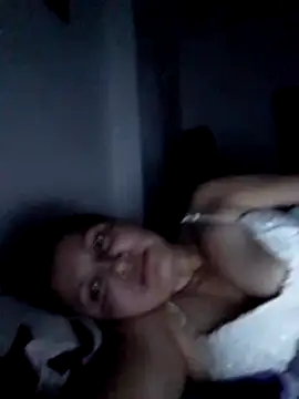 Snapshot of Casandra_inthemorning chatting on May 25, 3:17 am Casandra inthemorning online show from May 25, 3:17 am