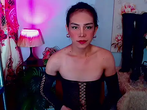 Madisson Scott online show from May 18, 1:06 am