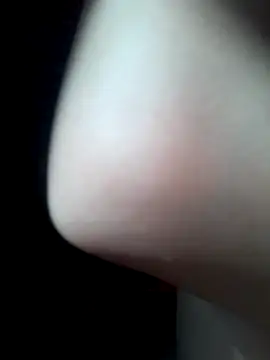 Snapshot of -Tara-a chatting on August 3, 1:47 am -Tara-a online show from August 3, 1:47 am