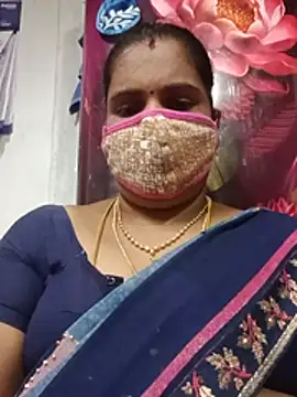 Snapshot of Tamil-shivani95 chatting on June 12, 6:11 am Tamil-shivani95 online show from June 12, 6:11 am
