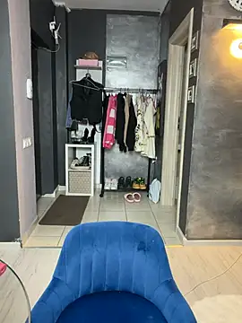 SelenaRhoades online show from May 17, 8:09 pm
