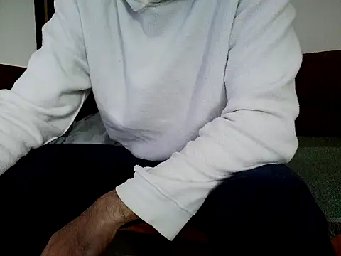 perrolobo78 online show from June 2, 3:56 pm