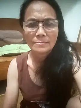 Vieekee online show from June 6, 1:38 pm