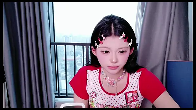 Snapshot of MiMi-Loveyou chatting on June 4, 10:31 am MiMi-Loveyou online show from June 4, 10:31 am