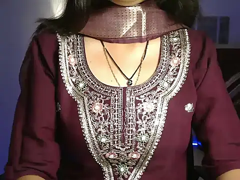 Snapshot of Moksha_ chatting on June 16, 2:06 pm Moksha online show from June 16, 2:06 pm