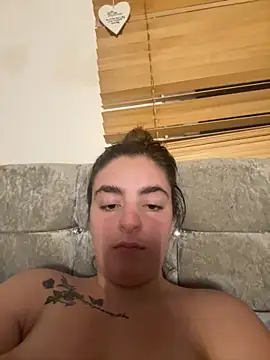 LexiXXoo online show from May 28, 9:43 pm