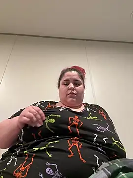 Piscesmomma89 online show from May 27, 9:11 pm