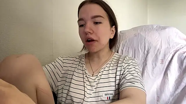 FewerCadre online show from May 28, 7:27 am