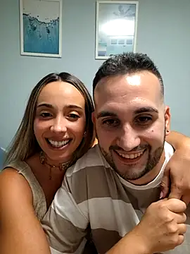 space couple online show from July 3, 9:43 pm